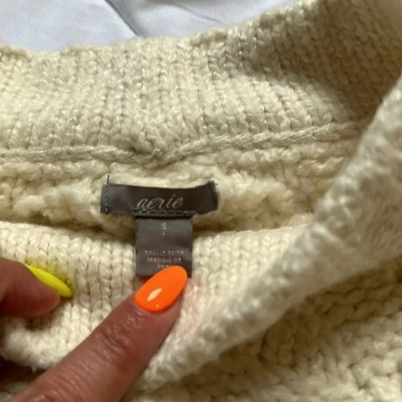 Aerie White Knit Sweater oversized small NWT - Picture 5 of 5